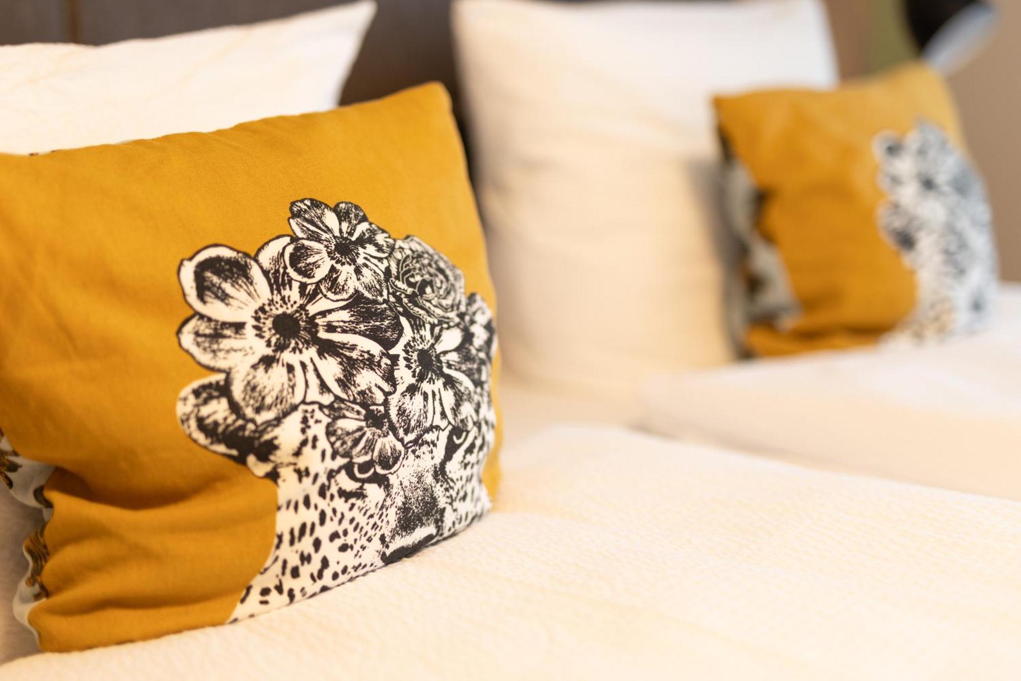 Appartementdeluxe Steiert - Near Europa Park - Rulantica - Spacious - Fully Equipped Kitchen - Private Garden - Free Parking - Pet Friendly Schwanau Zewnętrze zdjęcie